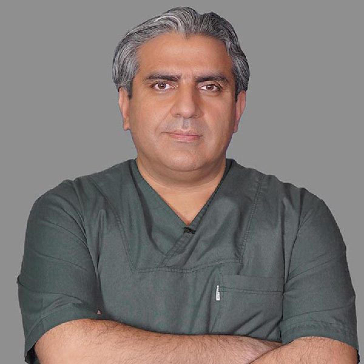 إحسان خديوي